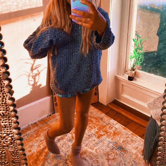 Speckled Noise Chunky Oversized Cable Knit Sweater ๐๐ฎ - Picture 7 of 11